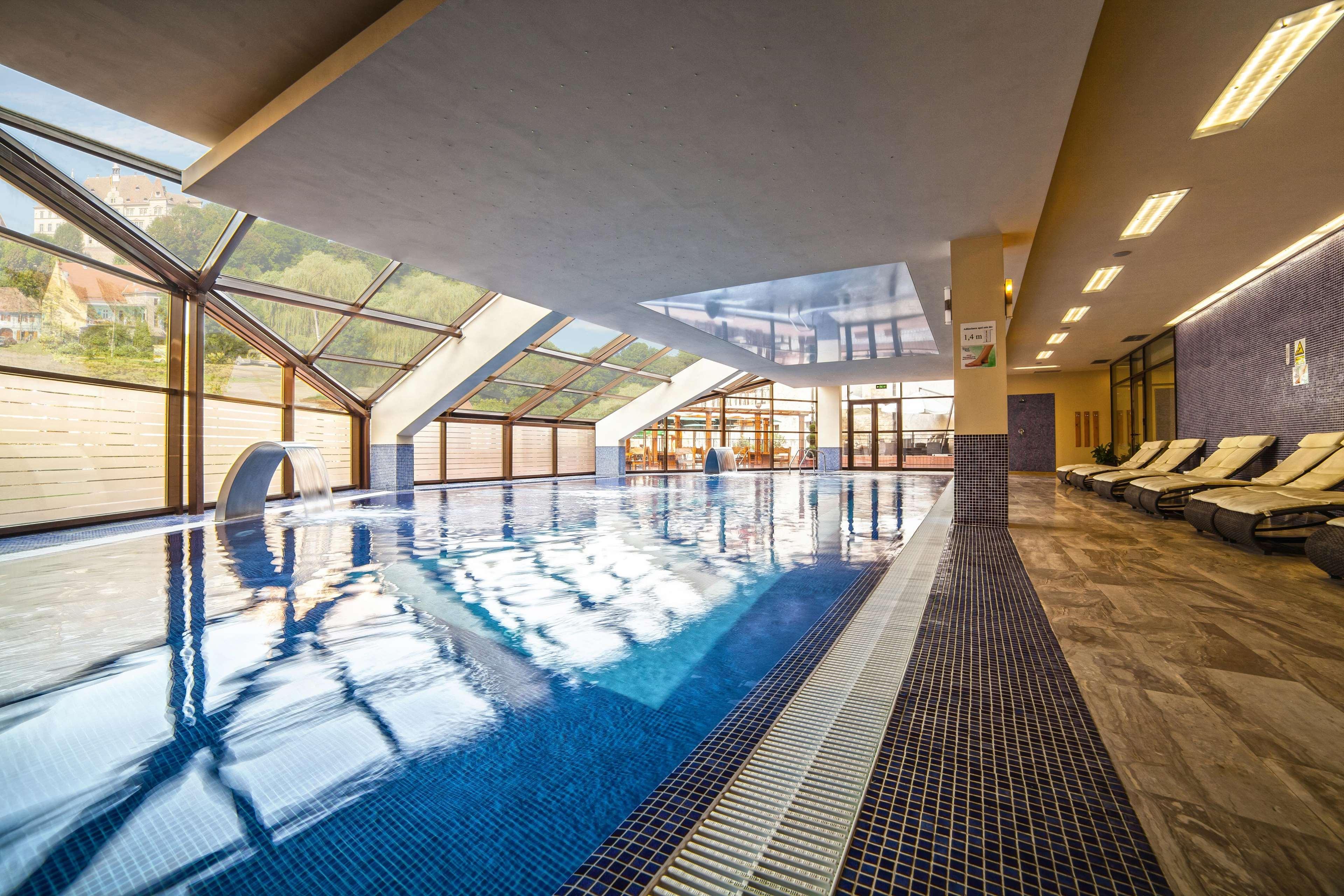 Doubletree By Hilton Hotel Sighisoara - Cavaler Экстерьер фото